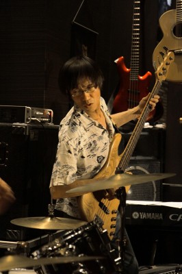 小町さん、睨む 小町さん、睨む